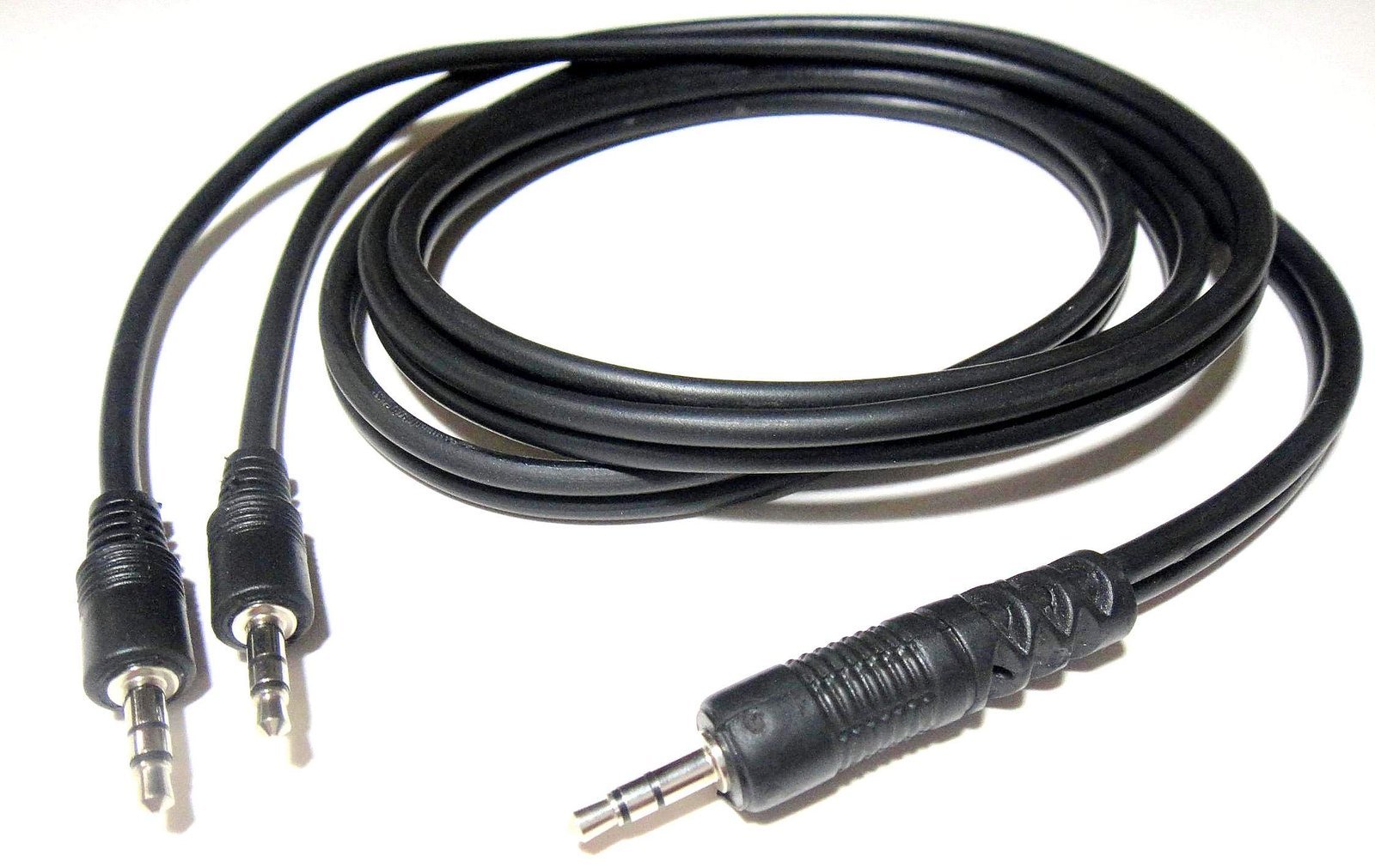 New 3.5mm Stereo Audio Male to Male 1 in 2 Out Y Splitter Cable Adapter 1.5 Meter (5 Feet)(Black)