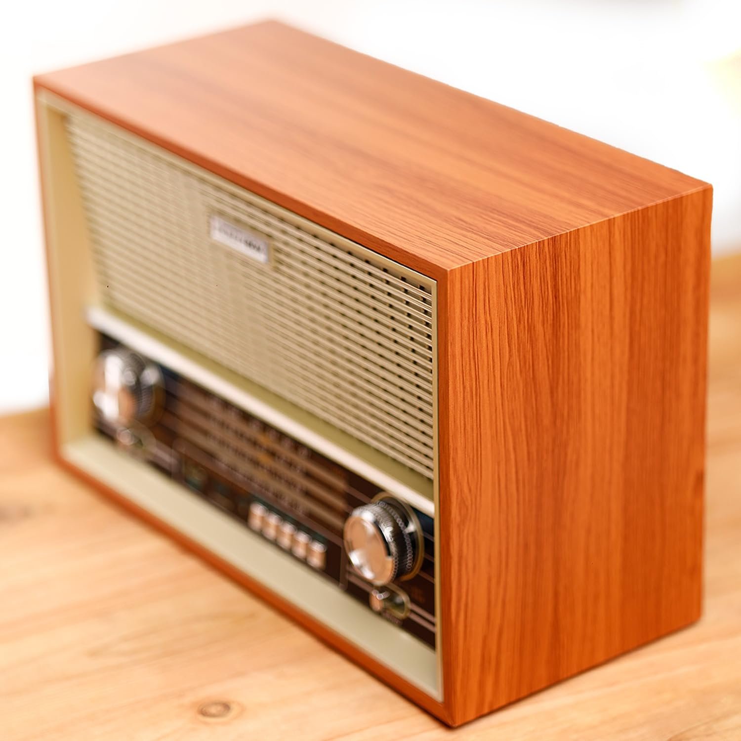 Retro XXL 4 Band Radio Wireless Bluetooth Speaker with Remote and Equalizer
